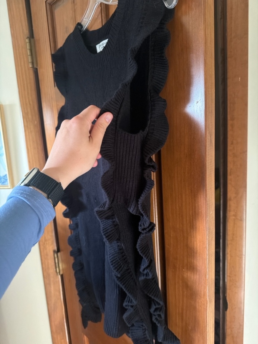 Jovonna London black ruffle knit sweater vest | size M | Statement layering - Picture 5 of 5